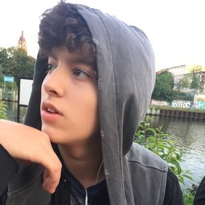 Meet your Posher, Pedro